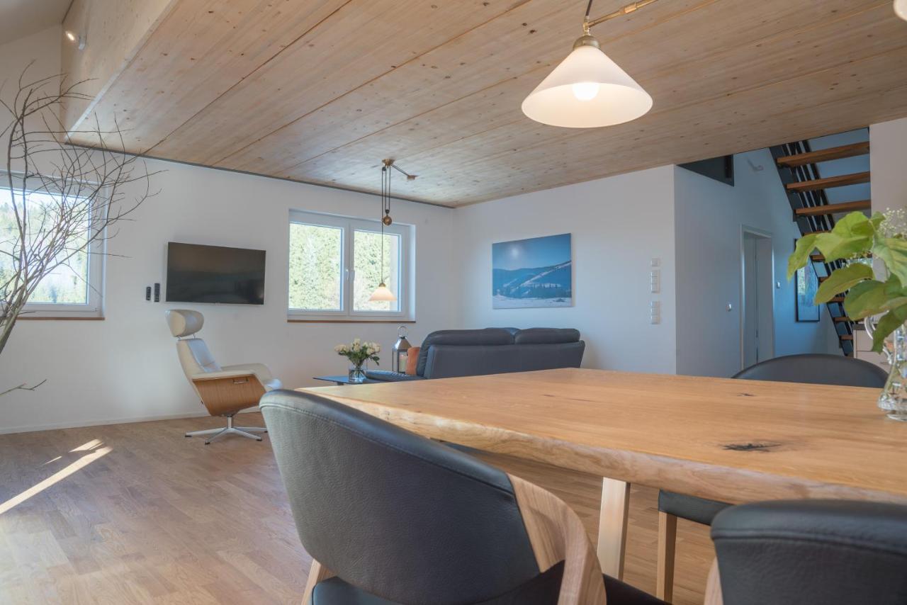 Haus Wiesenquelle, Deluxe-Apartment 'Feld & Berg' เฟลด์แบร์ก ภายนอก รูปภาพ